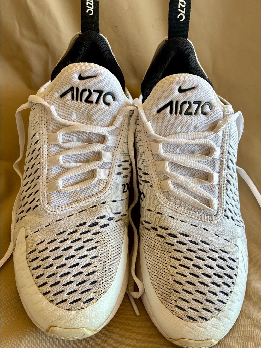 Nike Air270 White and Black Athletic Sneakers
